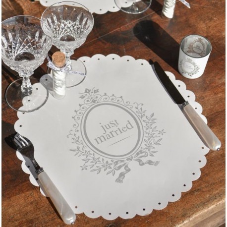 6 sets de table napperons Just Married table mariage 6 sets de table napperons Just Married table mariage