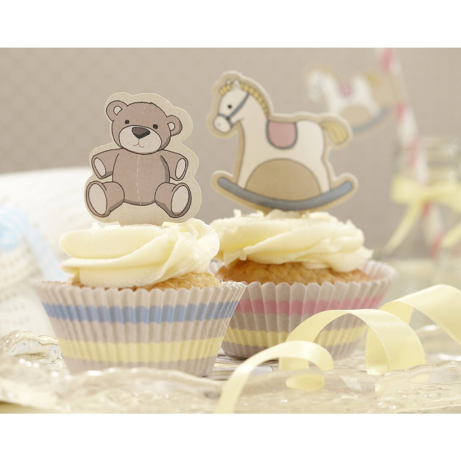 Kit cupcakes ourson et cheval à bascule baby shower Kit cupcakes ourson et cheval à bascule baby shower