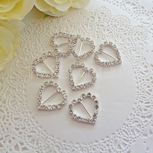 2 petites boucle attache strass diamant coeur breloque 2 petites boucle attache strass diamant coeur breloque