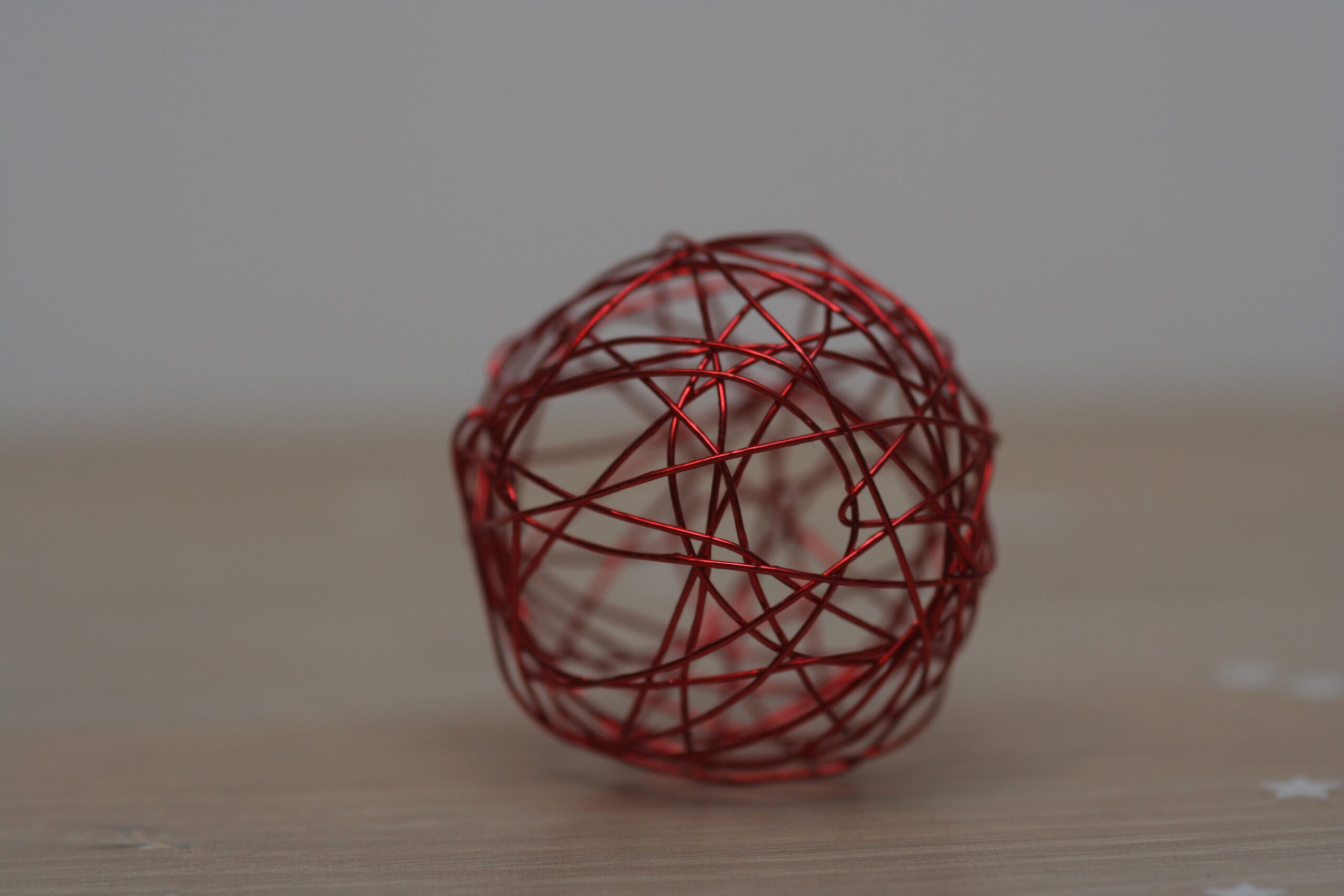 Boule deco metal 6 cm rouge (x 6) Boule deco metal 6 cm rouge (x 6)