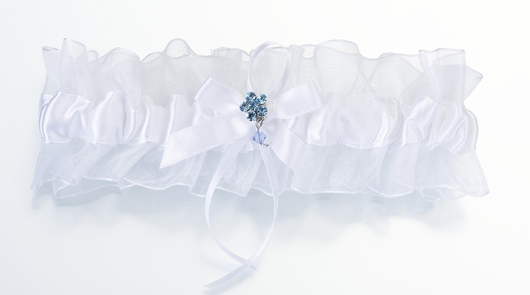 Jarretière blanche et bleue porte bonheur Jarretière blanche et bleue porte bonheur