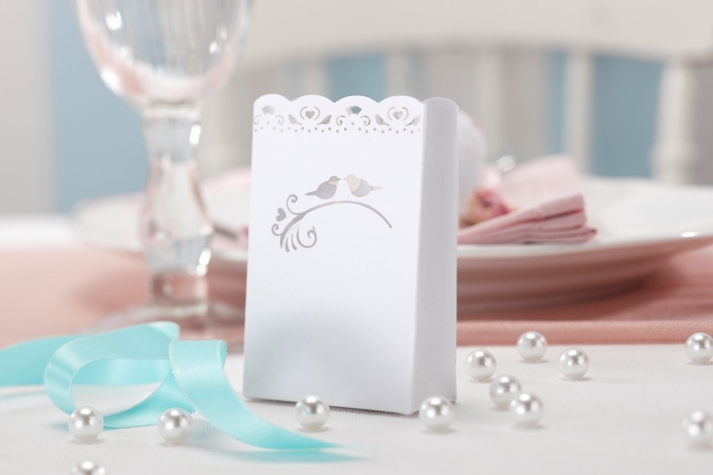 Petit Sac cadeau pochette blanc oiseaux "love birds (x 5) Petit Sac cadeau pochette blanc oiseaux "love birds (x 5)