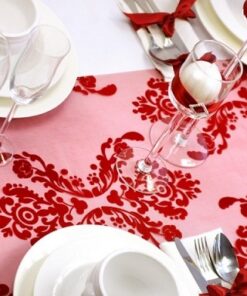 Chemin de table organza rouge vin arabesques