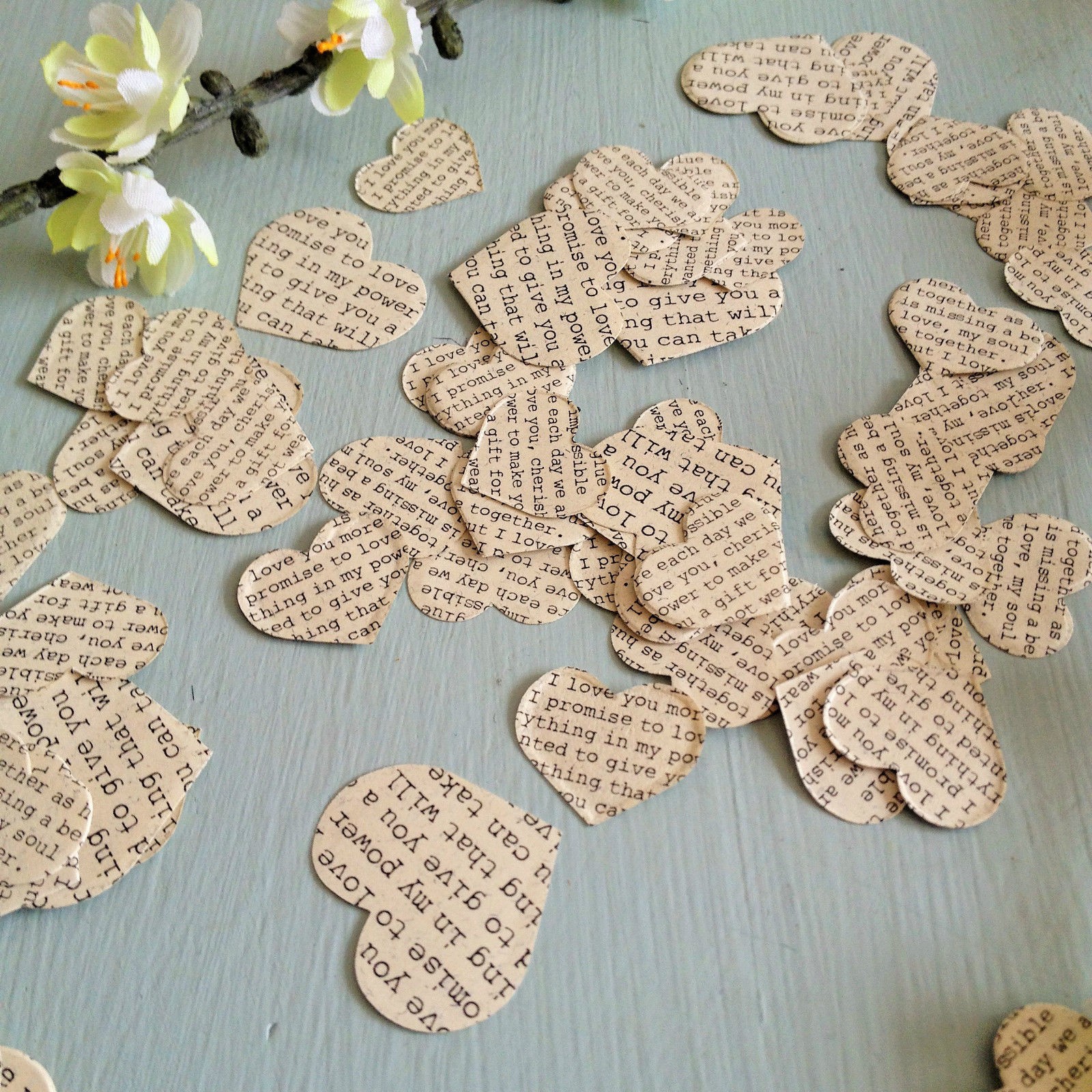 Confettis vintage coeurs mariage messages journal Confettis vintage coeurs mariage messages journal