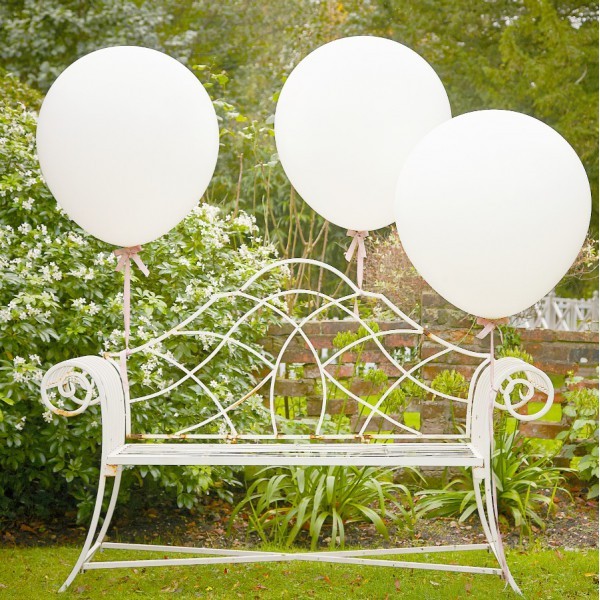 3 ballons ronds géants blancs 90 cm 3 ballons ronds géants blancs 90 cm