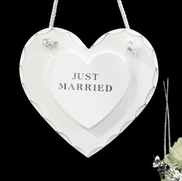 Deco mariage en bois, double coeur "Just Married" Deco mariage en bois, double coeur "Just Married"