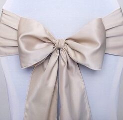Location noeud de chaise beige champagne nude