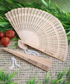 Eventail en bois de santal cadeau mariage