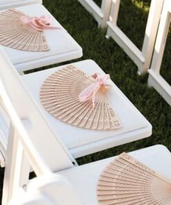 Eventail en bois de santal cadeau mariage