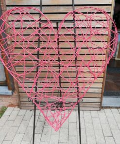 Location grand coeur en osier rotin rose 120cm