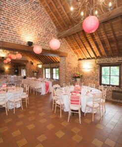 Location chemin de table corail en satin