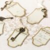 24 clés vintage bronze ruban et 24 étiquettes tags