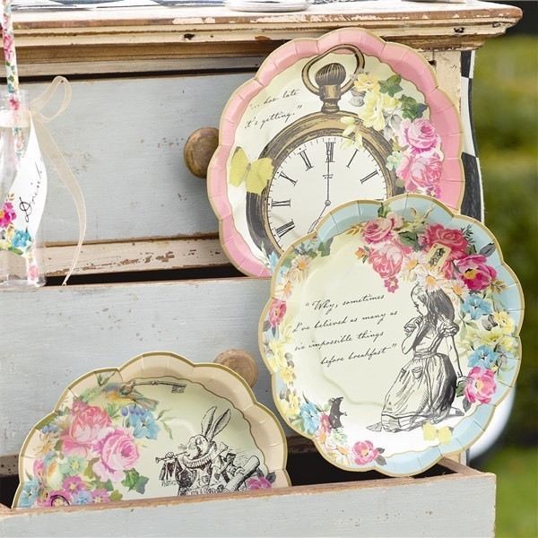 12 assiettes gâteaux Alice tea party 17cm 12 assiettes gâteaux Alice tea party 17cm