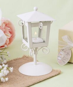 Location petite lanterne vintage sur pied H17cm
