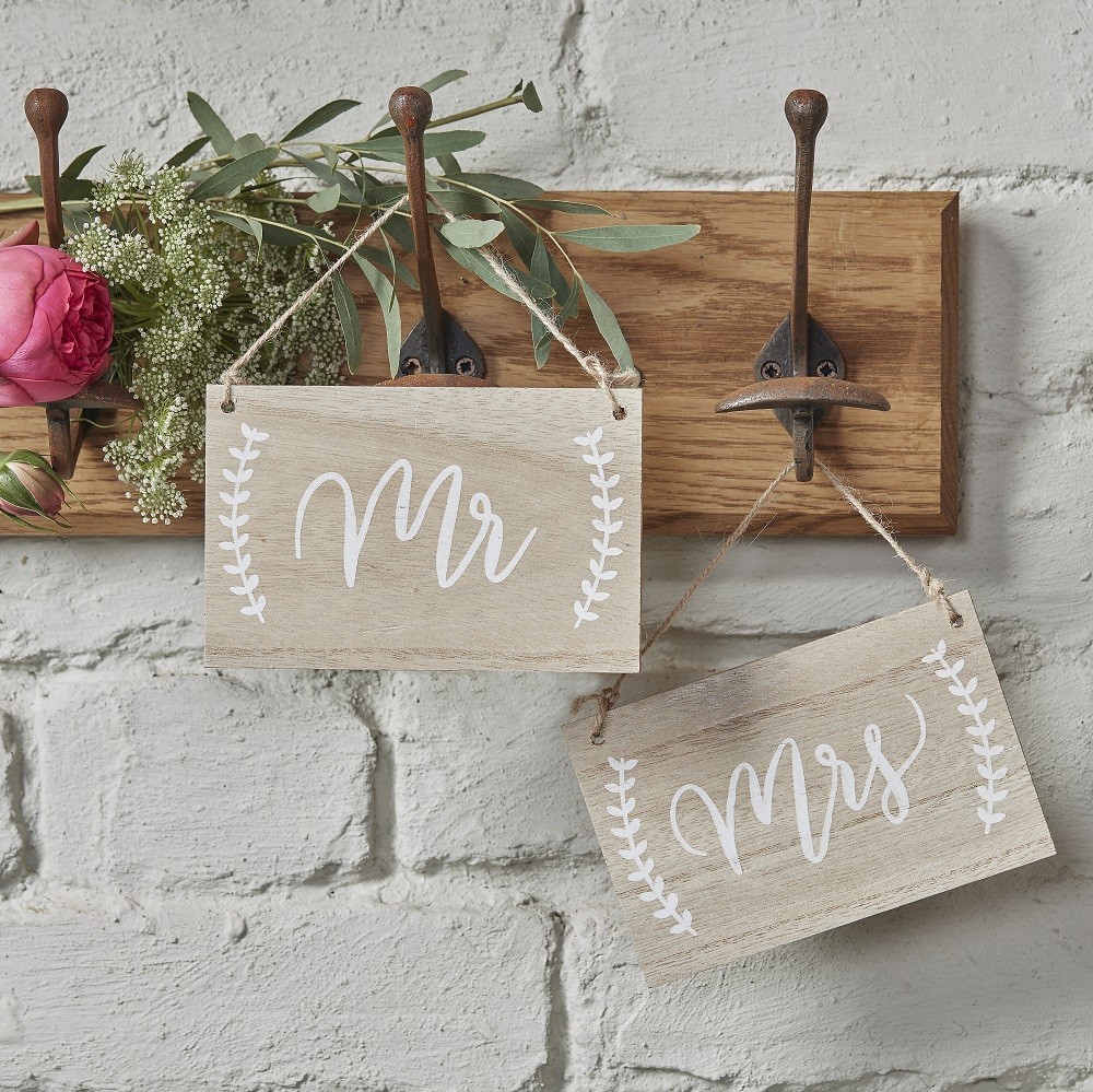 2 pancartes en bois Mr & Mrs mariage dos chaise 2 pancartes en bois Mr & Mrs mariage dos chaise