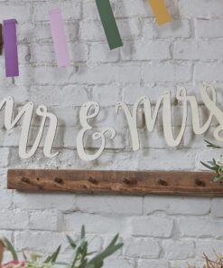 Guirlande en bois "Mr & Mrs" lettres déco salle chaise maries
