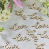 Confettis mariage love en bois par 25