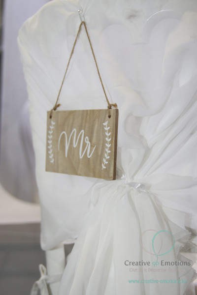 2 pancartes en bois Mr & Mrs mariage dos chaise 2 pancartes en bois Mr & Mrs mariage dos chaise