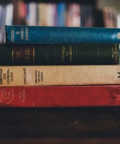 Location vieux livres anciens mariage vintage voyage