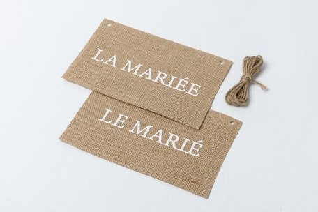 Location 2 dos de chaise fanions jute mariés Location 2 dos de chaise fanions jute mariés