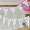 Guirlande effet dentelle fanions blancs 3M