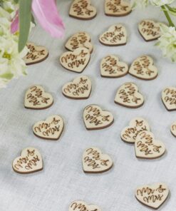 Confettis coeur en bois Mr & Mrs BOHO