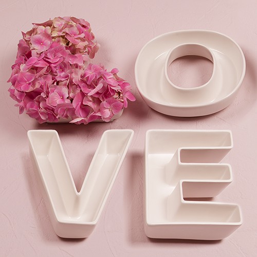 LOCATION lettres LOVE plateau porcelaine LOCATION lettres LOVE plateau porcelaine