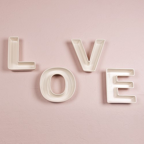 LOCATION lettres LOVE plateau porcelaine LOCATION lettres LOVE plateau porcelaine