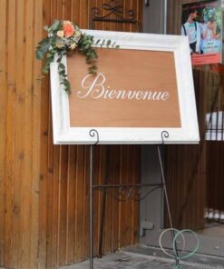 Location cadre blanc mouluré pour plan de table