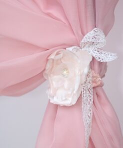 Location dentelle rose blush contour habillage vase bouteille