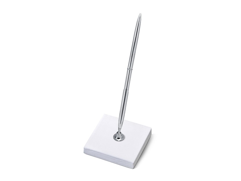 Le porte stylo mariage blanc et argent Le porte stylo mariage blanc et argent