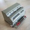 LOCATION ancienne machine à calculer FACIT années 50