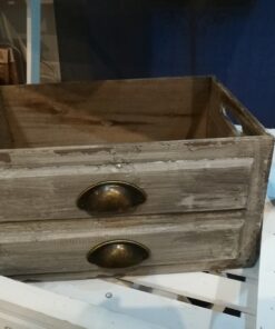 Location une caisse en bois faux tiroirs