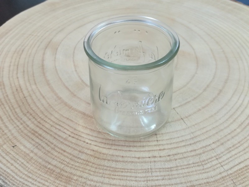 Location lot 15 pots yaourt bougeoir verre photophore Location lot 15 pots yaourt bougeoir verre photophore