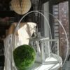 Location plateau blanc métal couronne suspension crochet