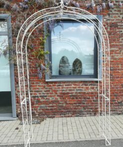 Location arche arrondie crème métal cérémonie mariage