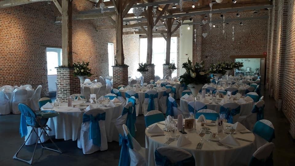 Location noeud de chaise bleu turquoise taffetas Location noeud de chaise bleu turquoise taffetas