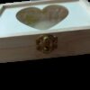 Location boîte en bois coeur en plexi pvc