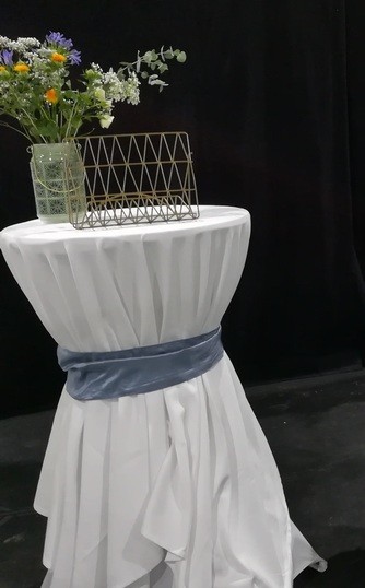 Mariage bleu dusty blue Location noeud chaise Mariage bleu dusty blue Location noeud chaise
