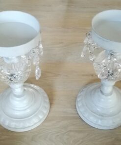 Location 2 bougeoirs shabby chic métal pampille boule verre
