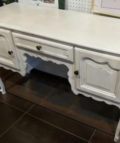 Location coiffeuse style Louis XV meuble bureau